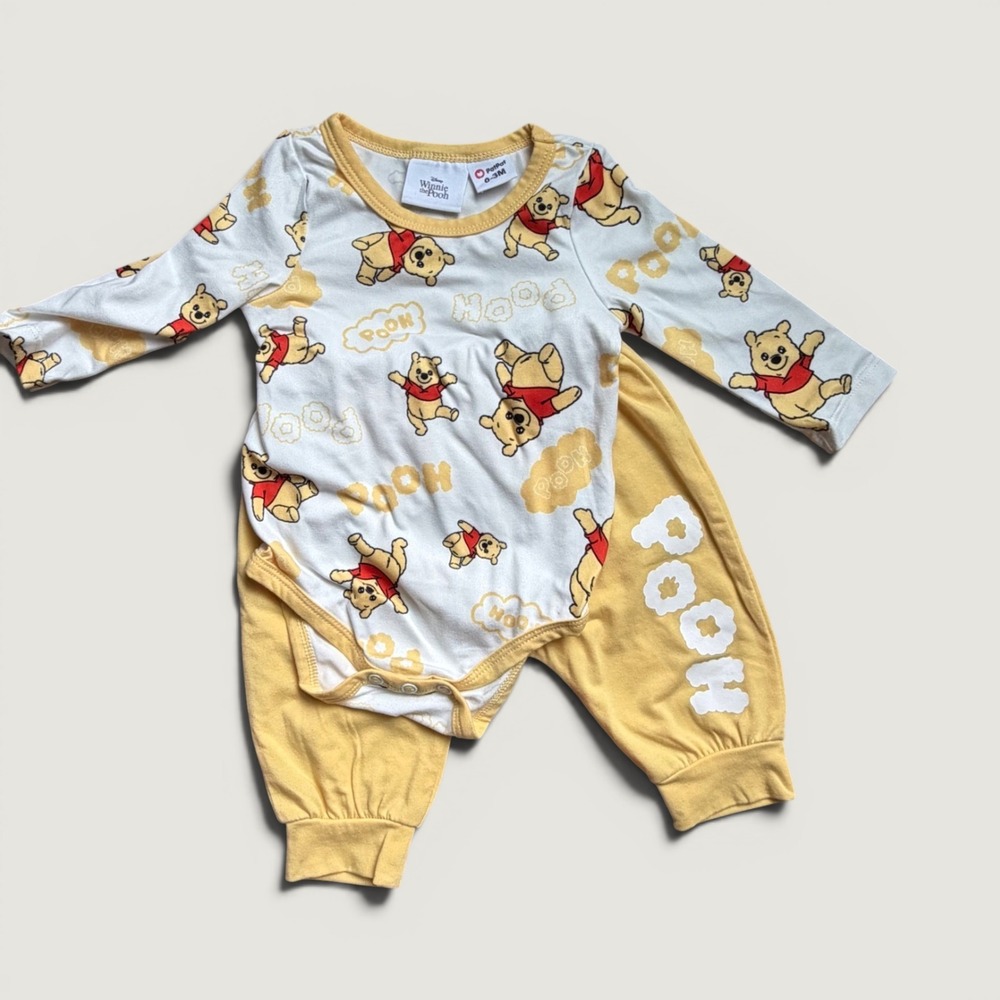Winnie‎ the Pooh 0-3M PatPat Outfit / Long Sleeve One Piece and Matching Pants